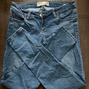 Garage Women's Classic Denim Skinny Jeans